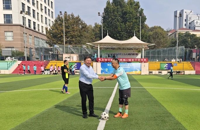 16981947751378959D5B.jpg 1.jpg